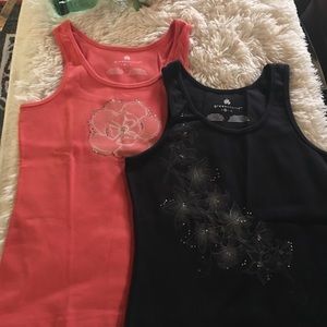 Green source 2 tank tops - blk/ pink, SZm. 🛥 NWOT